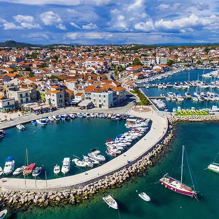 3 Bedroom Beautiful In * Vodice